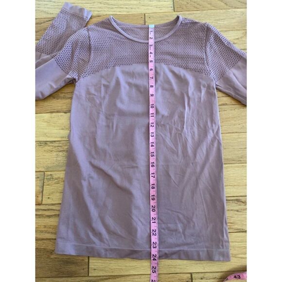 Fabletics Musetta Seamless Long Sleeve Women's Dusty Pink Athletic Top Size XXS - Picture 7 of 8